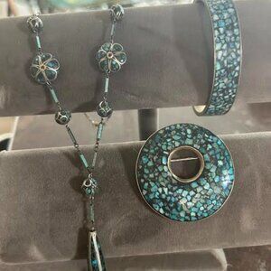 Vintage Matching Turquoise Mosaic Inlay & Brass Necklace & Pin